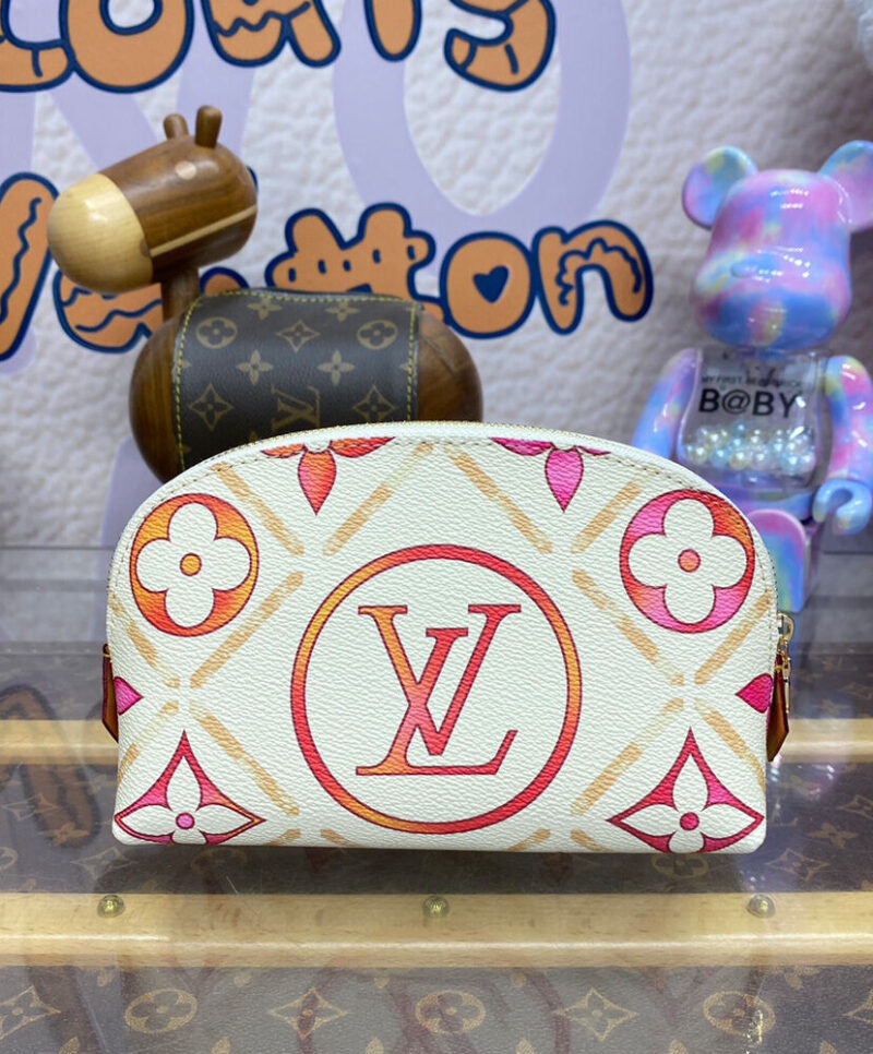 Louis Vuitton Pochette Cosmetique PM M11239 Peachblow